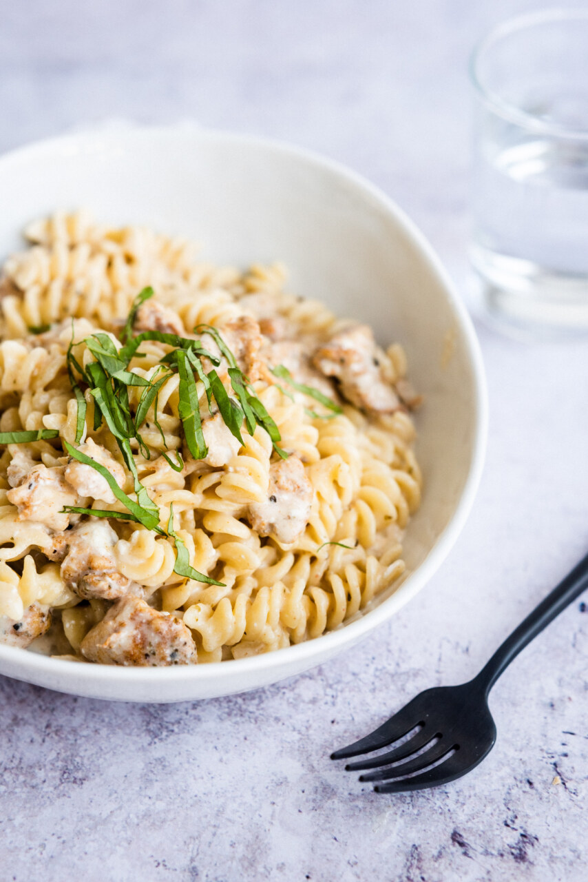 Instant Pot Cheesy Chicken and Pasta in a bowl