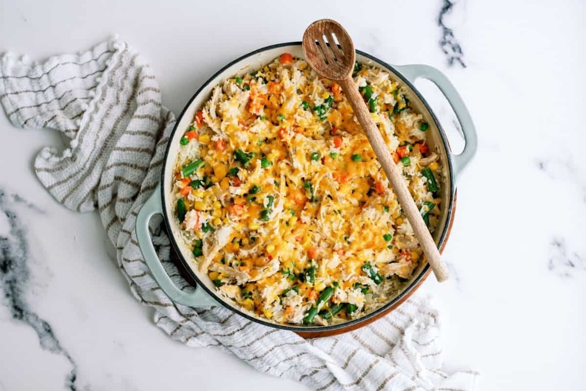 Creamy Chicken and Rice Casserole Skillet