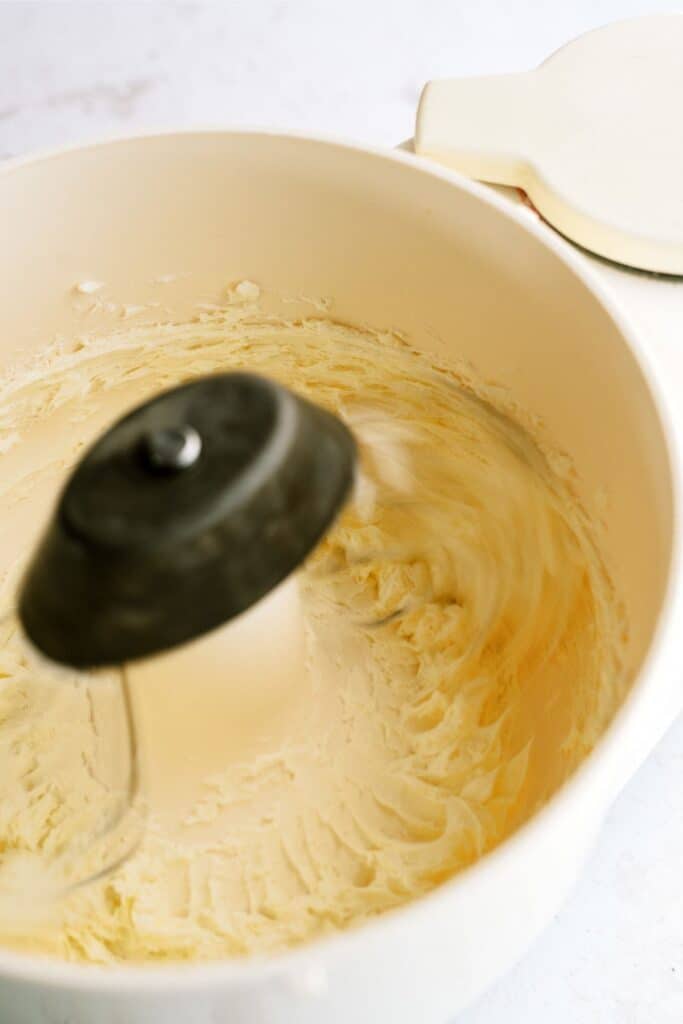 Banana Pudding in a mixing bowl.
