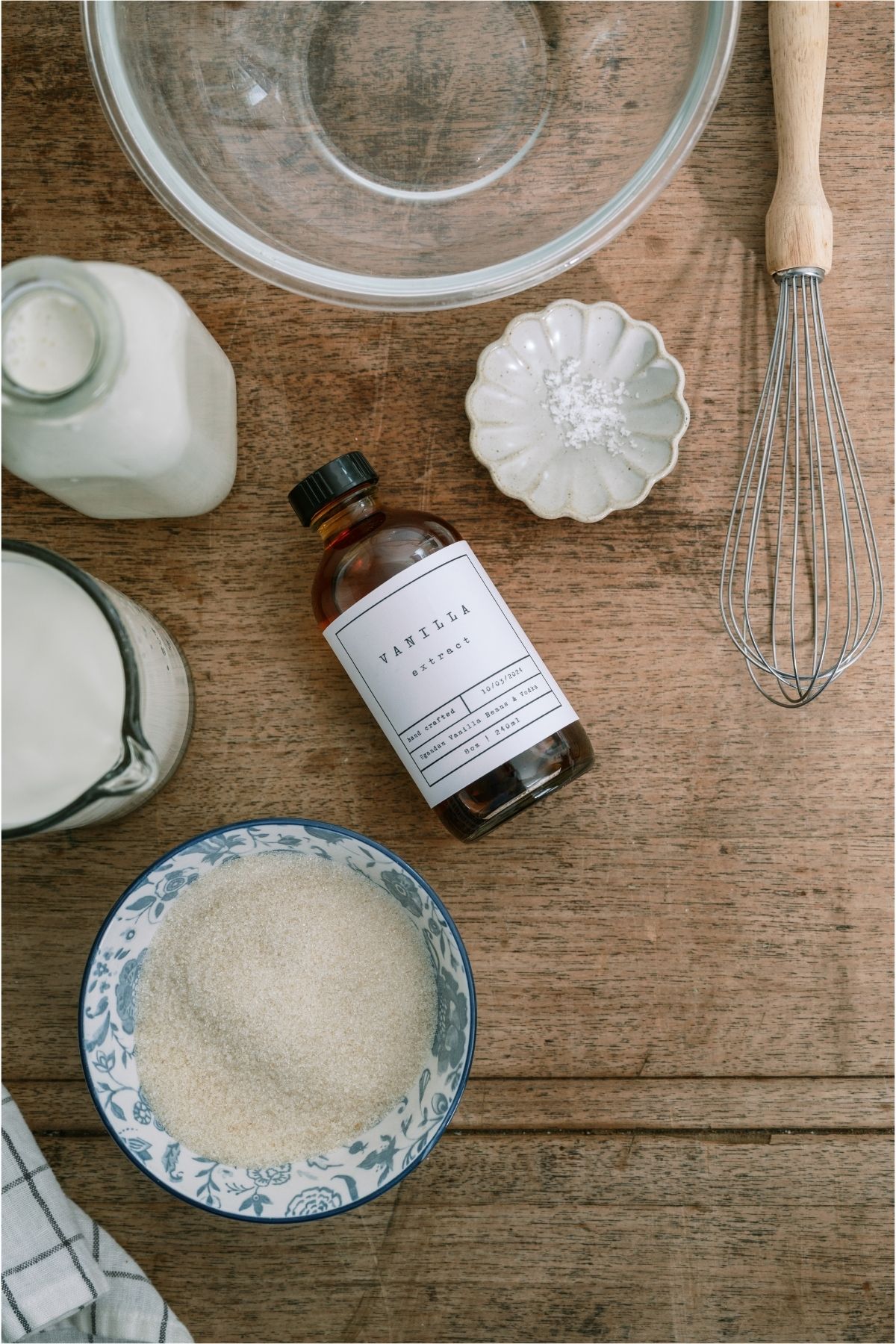 Ingredients needed to make Homemade Vanilla Ice Cream.