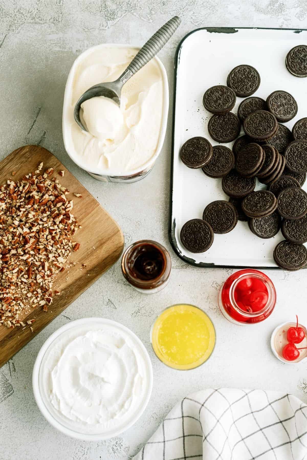 Ingredients for No Bake Mississippi Mud Ice Cream Pie