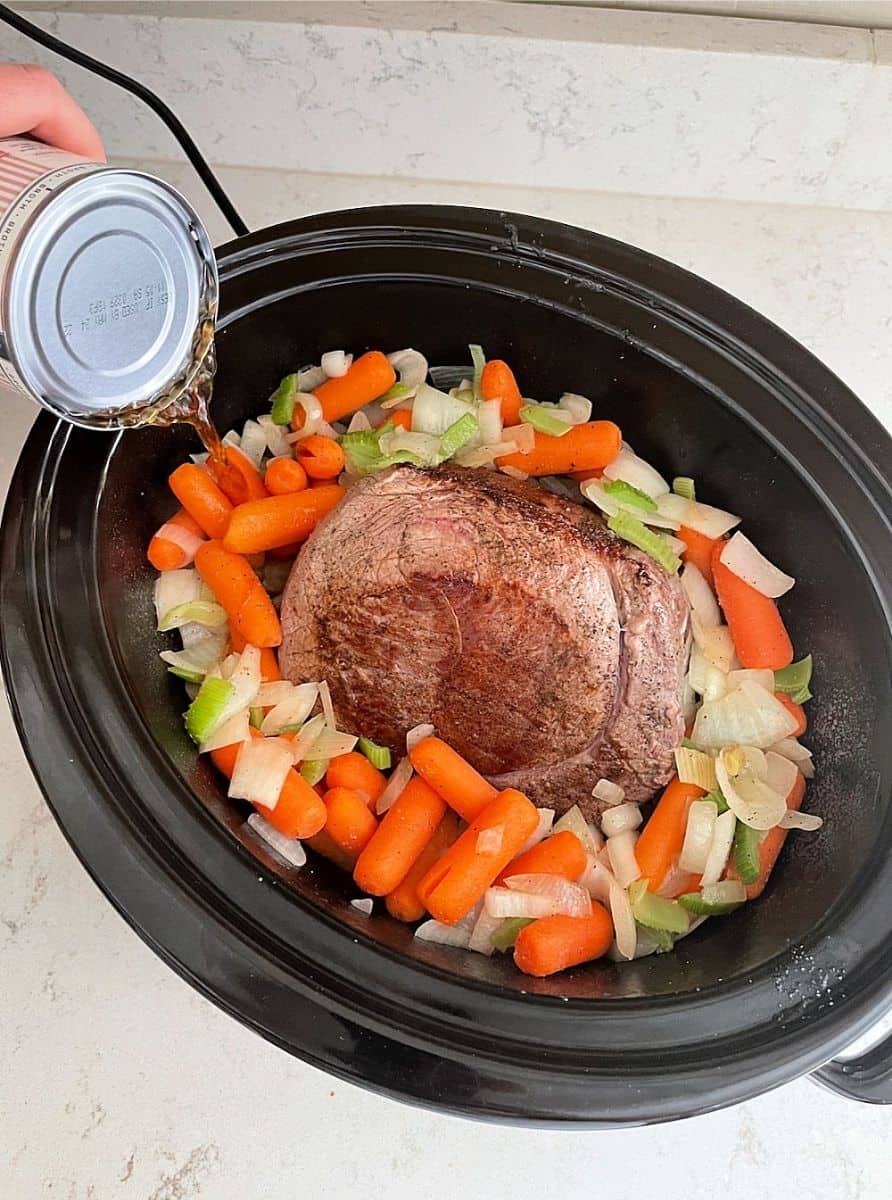 https://www.sixsistersstuff.com/wp-content/uploads/2021/09/Slow-Cooker-Perfect-Pot-Roast-Recipe-5.jpg