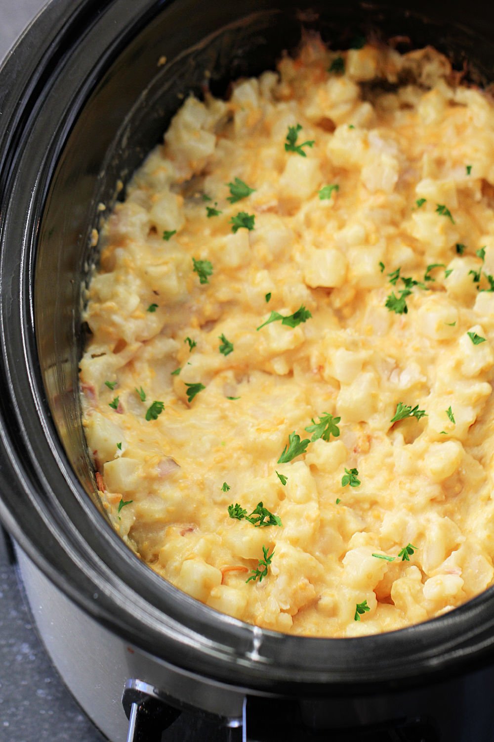 Slow Cooker Cheesy Potatoes in Slow Cooker