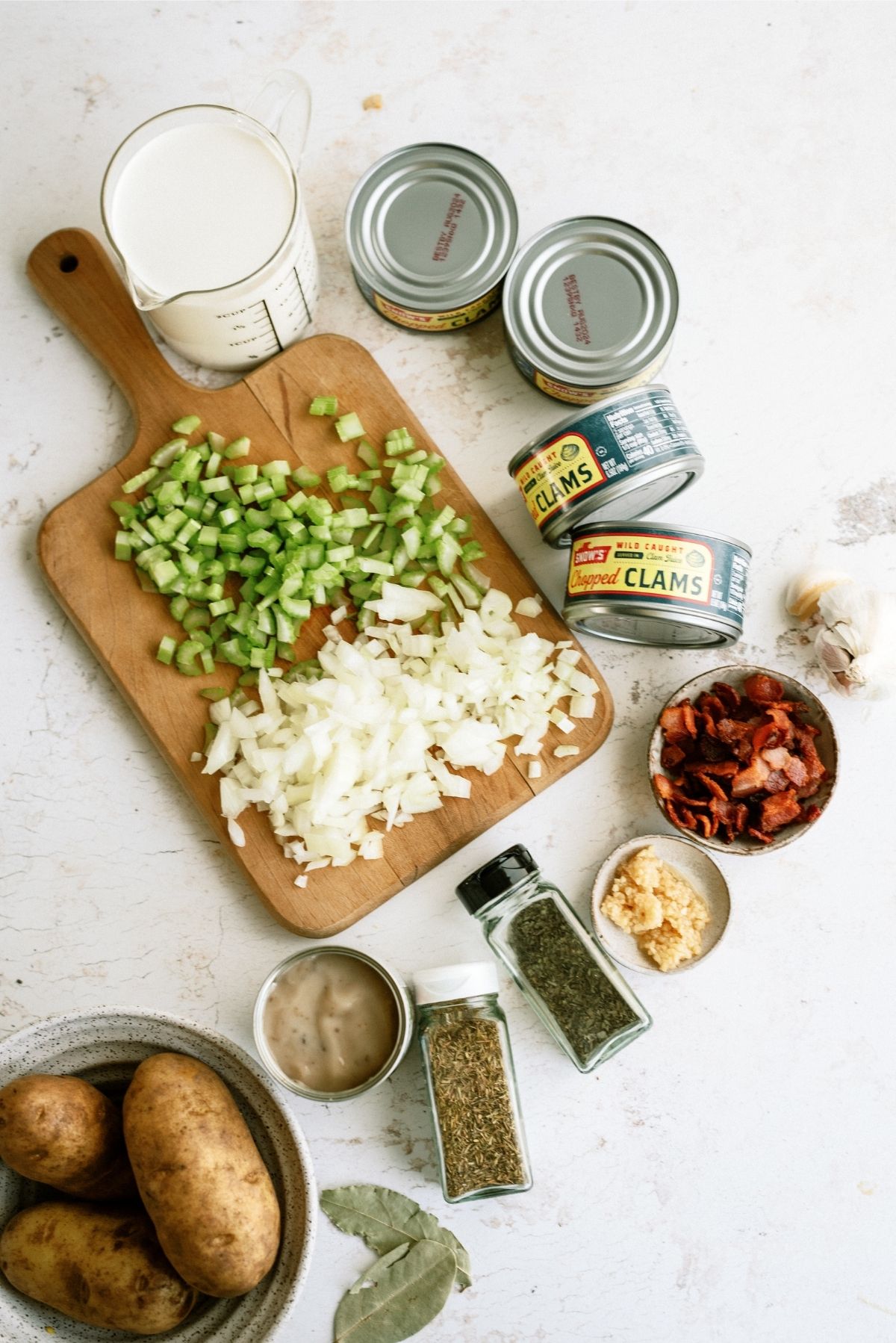 Ingredients for Slow Cooker New England Clam Chowder