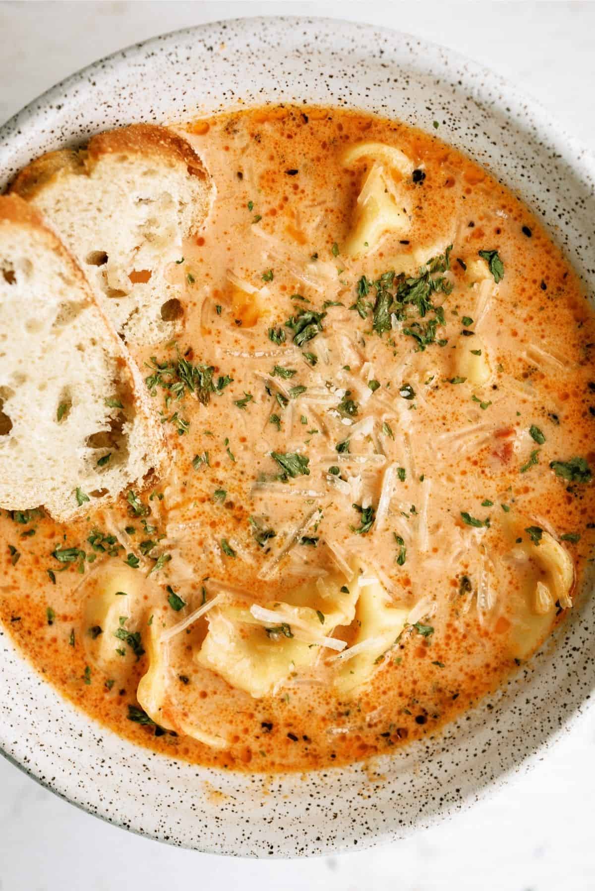 Tomato Tortellini Soup