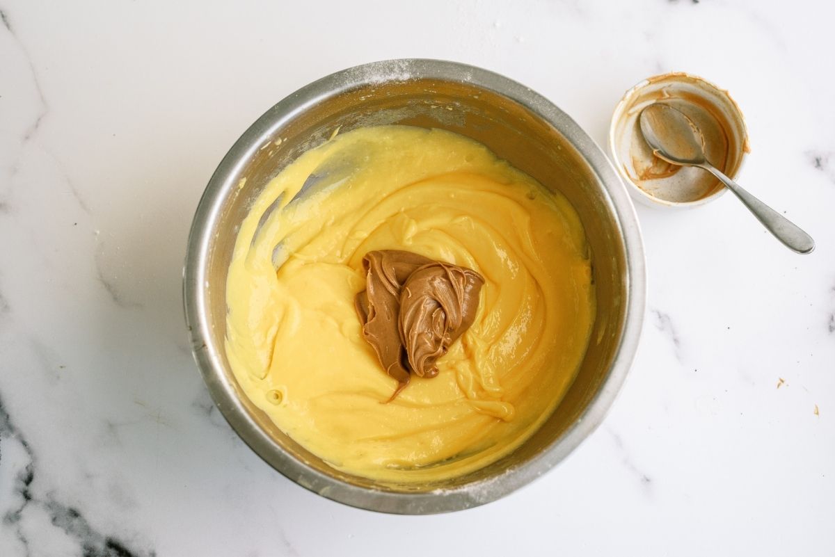 Add peanut butter to pudding mixture in mixing bowl