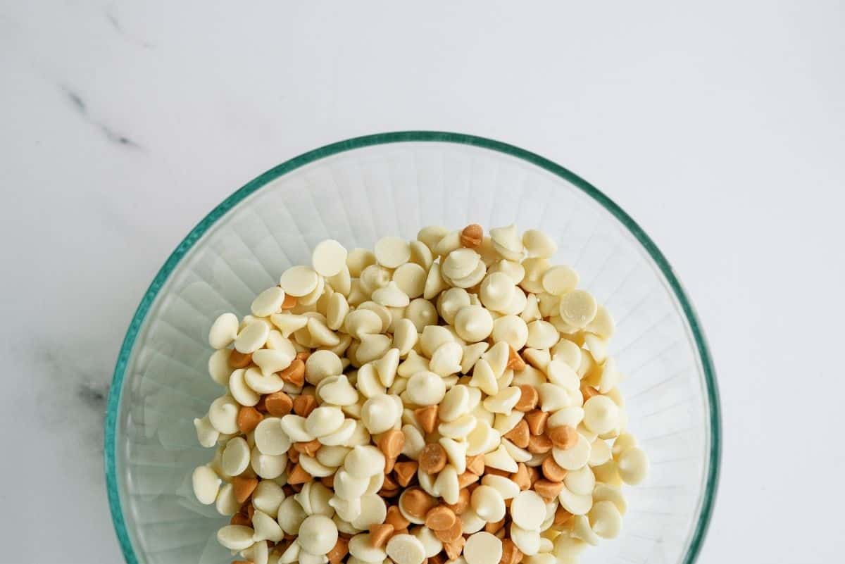 Glass bowl with white and butterscotch chocolate chips