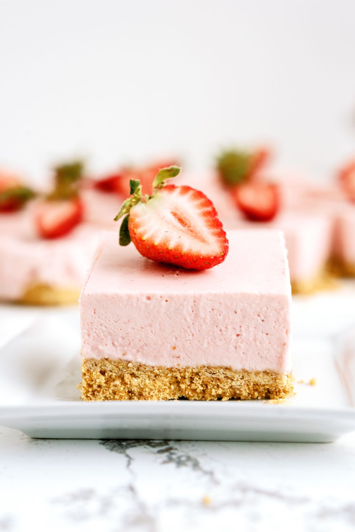 No Bake Strawberry Cheesecake Bars Recipe