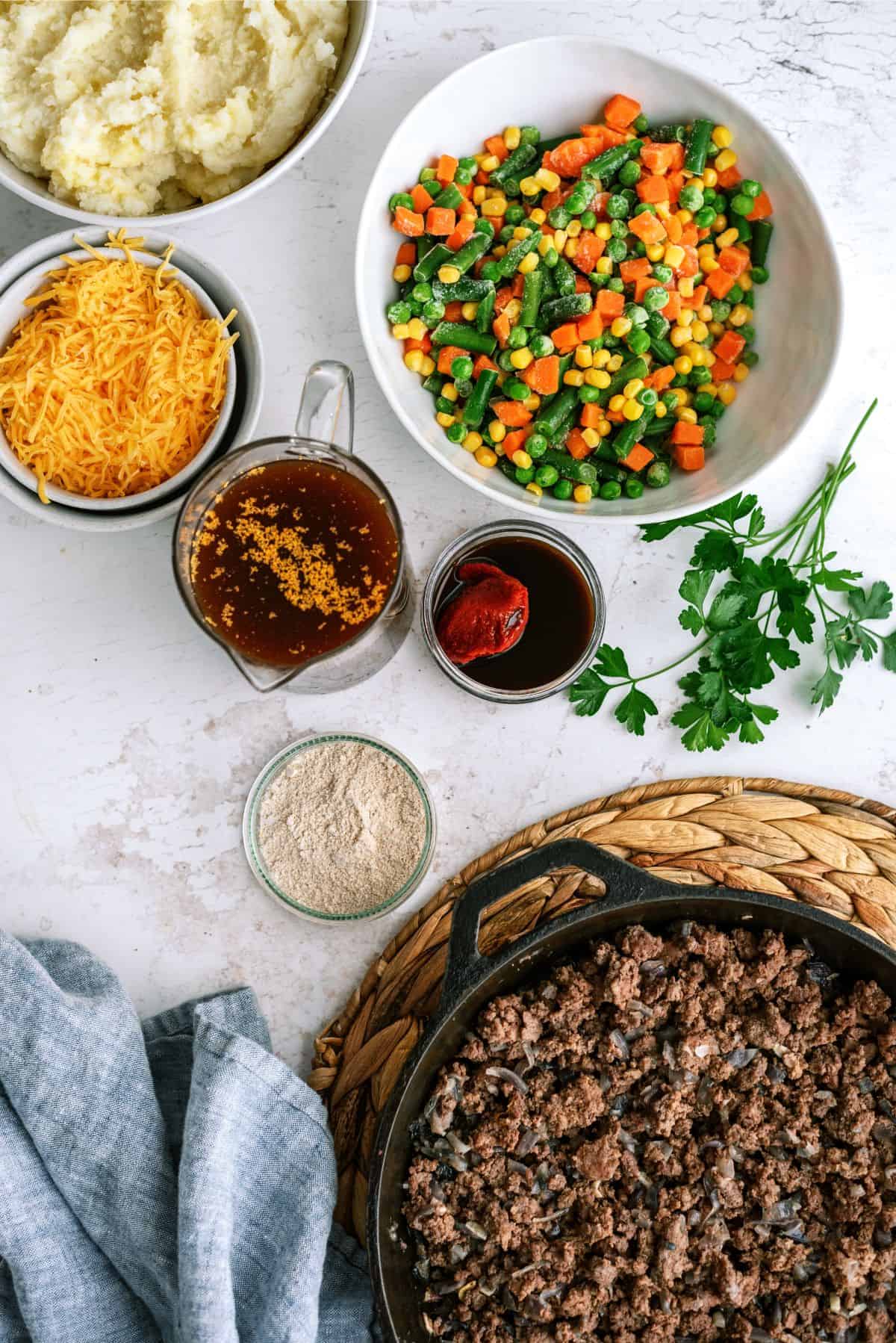 Ingredients needed to make Slow Cooker Ground Beef Shepherd’s Pie