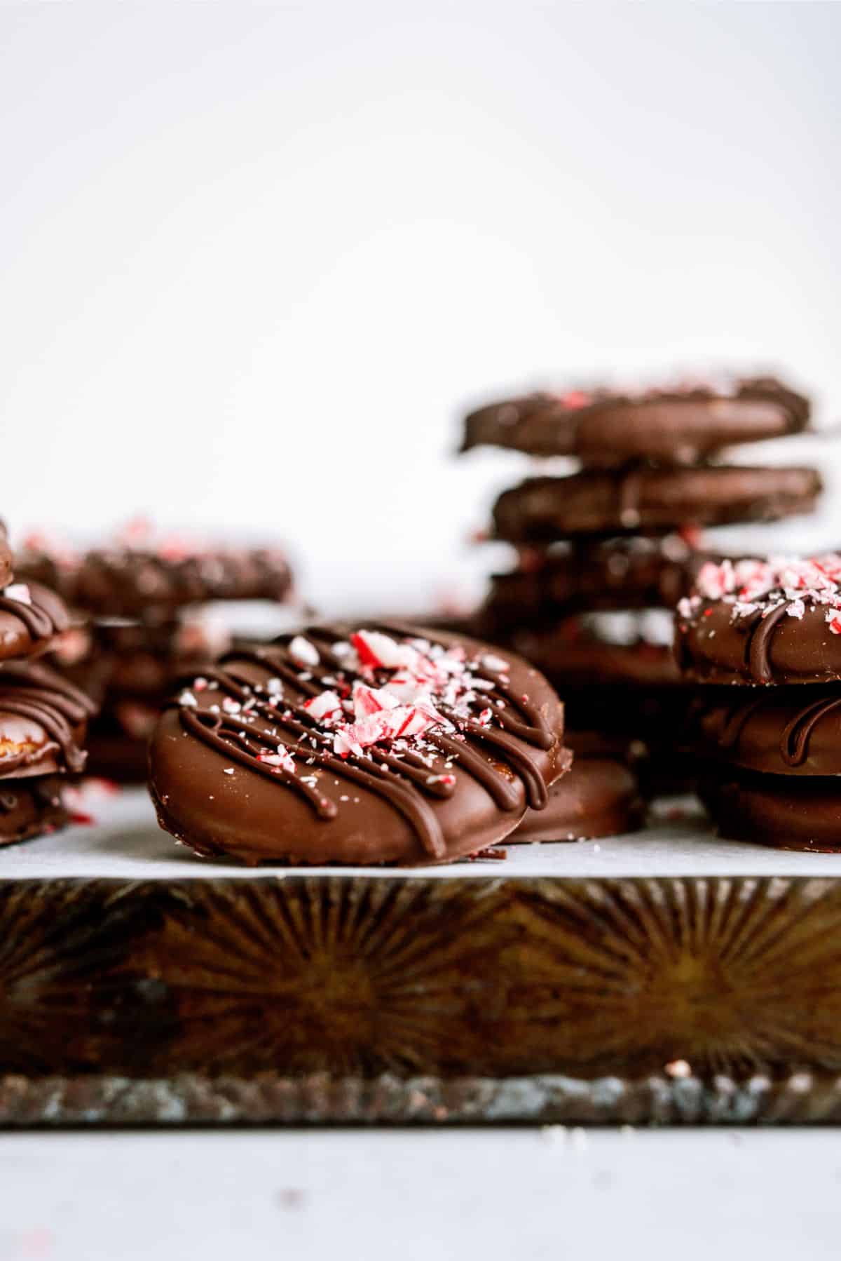 Close up of No Bake Thin Mint Ritz Cracker Cookies 