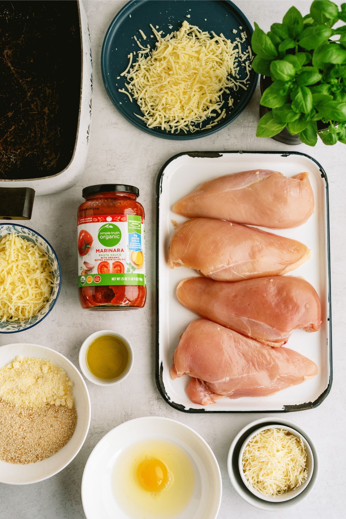 Ingredients needed to make Slow Cooker Chicken Parmesan Recipe