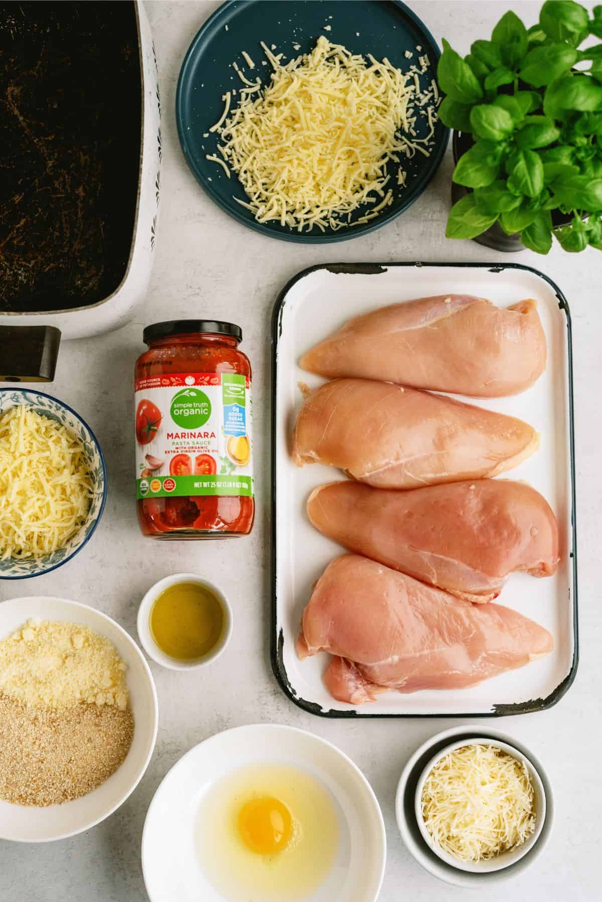 Ingredients needed to make Slow Cooker Chicken Parmesan Recipe