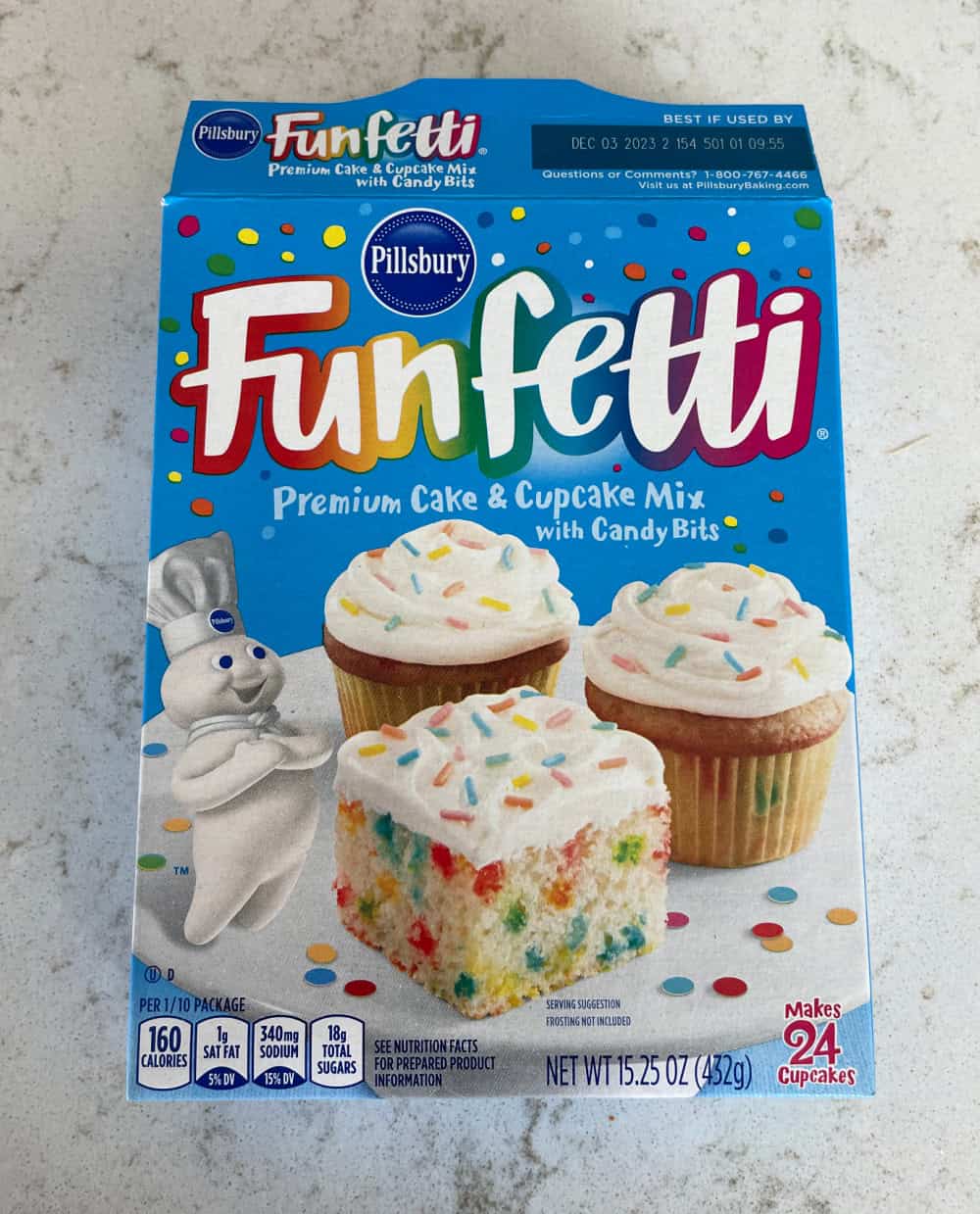 Box of Funfetti cake mix.
