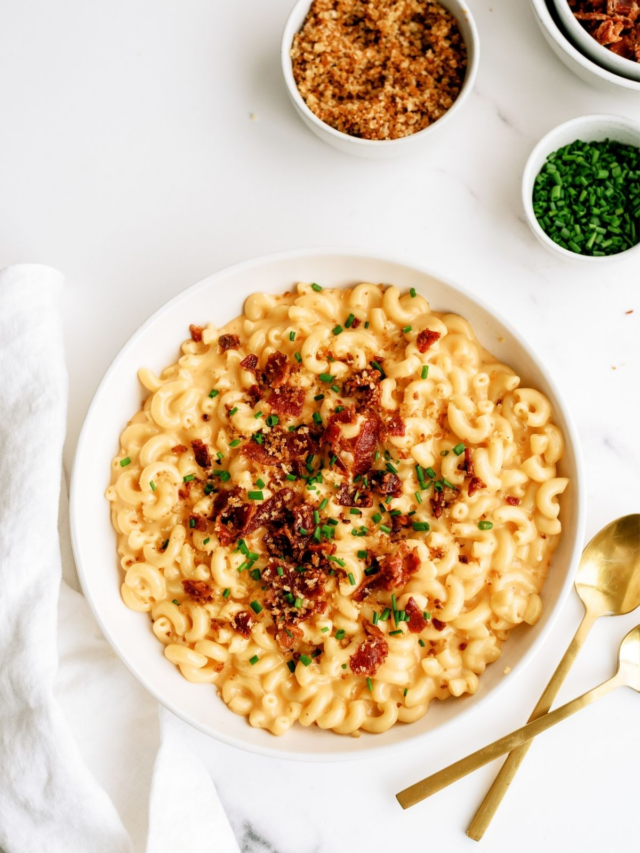 Instant Pot Loaded Mac and Cheese Recipe