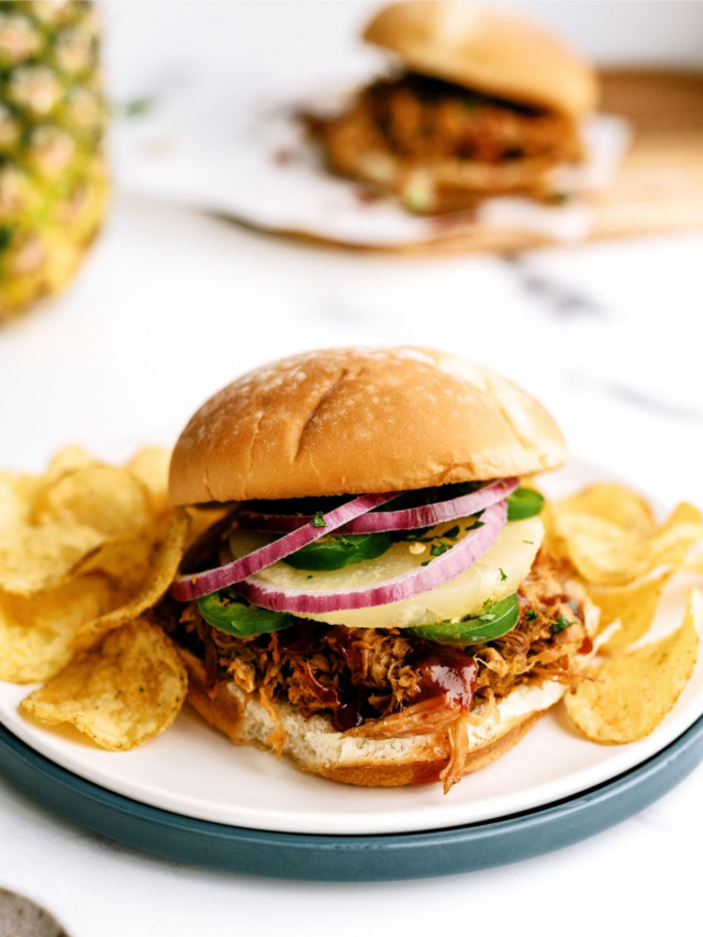 Slow Cooker Pineapple Pulled Pork Sandwiches Recipe