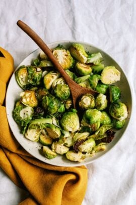 garlic roasted brussels sprouts