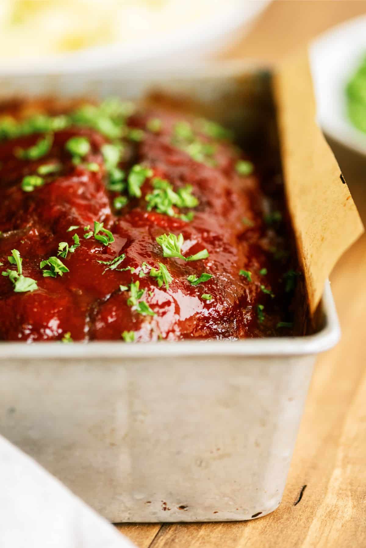 Baked Meatloaf in loaf pan