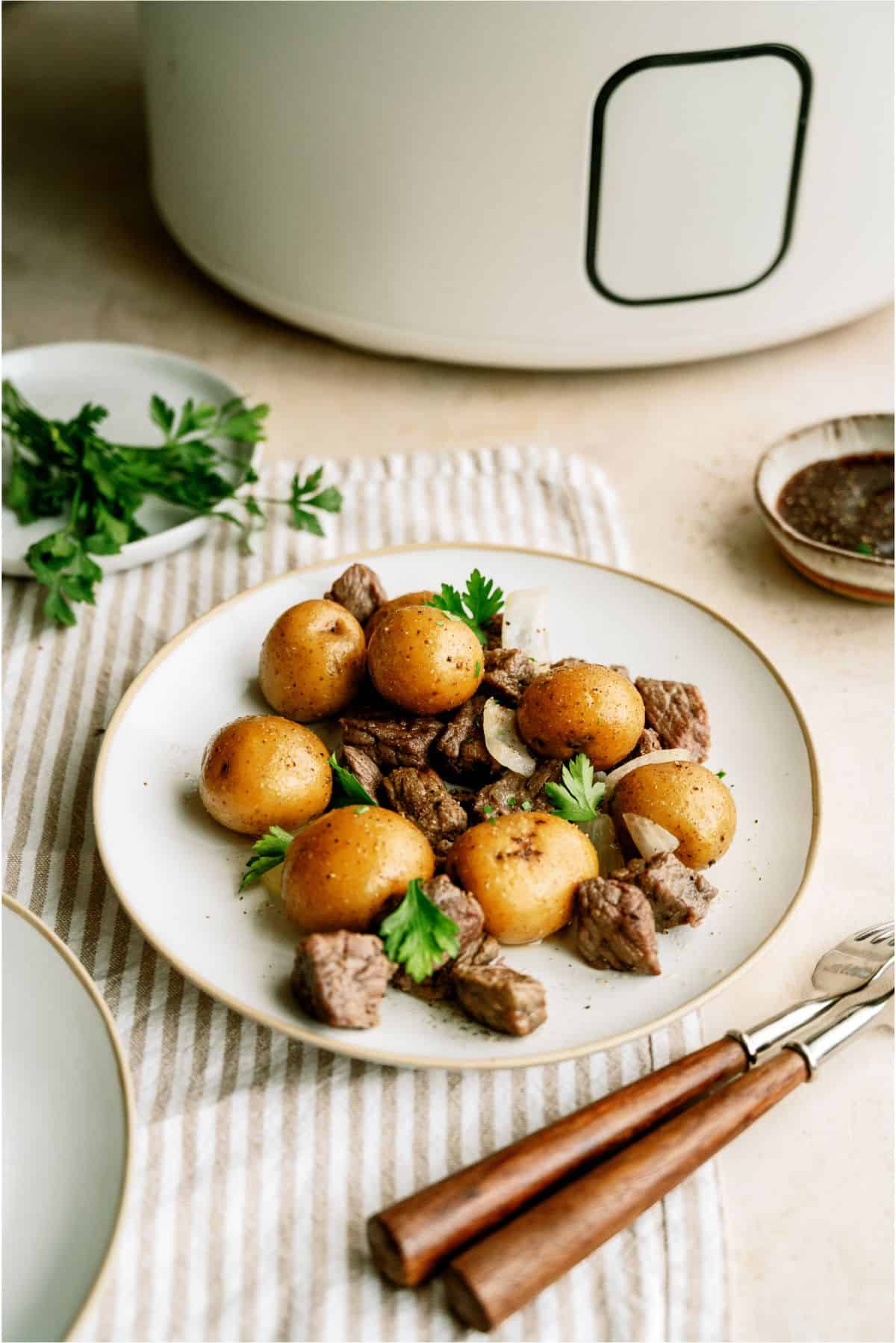 Slow Cooker Garlic Butter Steak and Potatoes Recipe