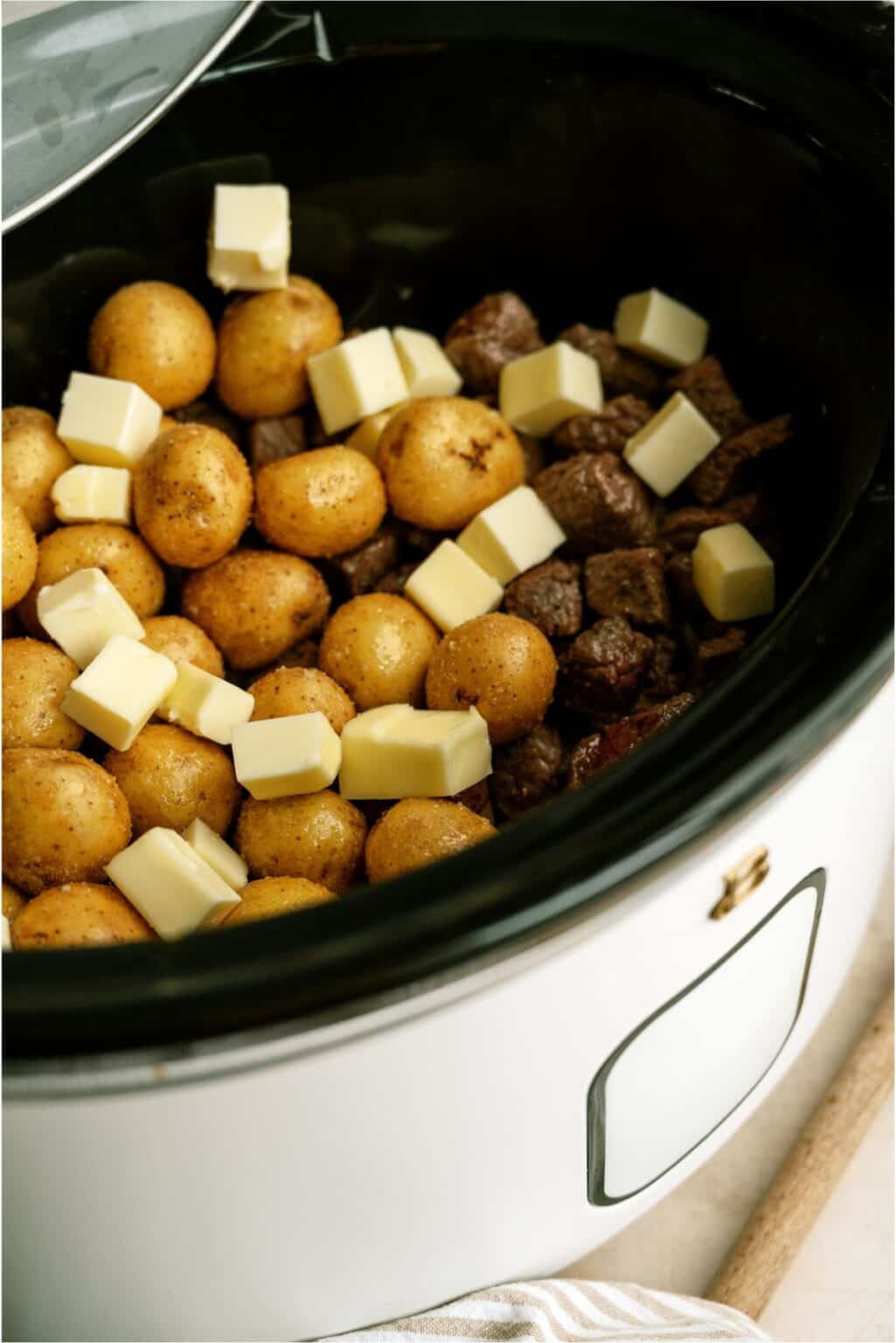 Slow Cooker Garlic Butter Steak and Potatoes Recipe