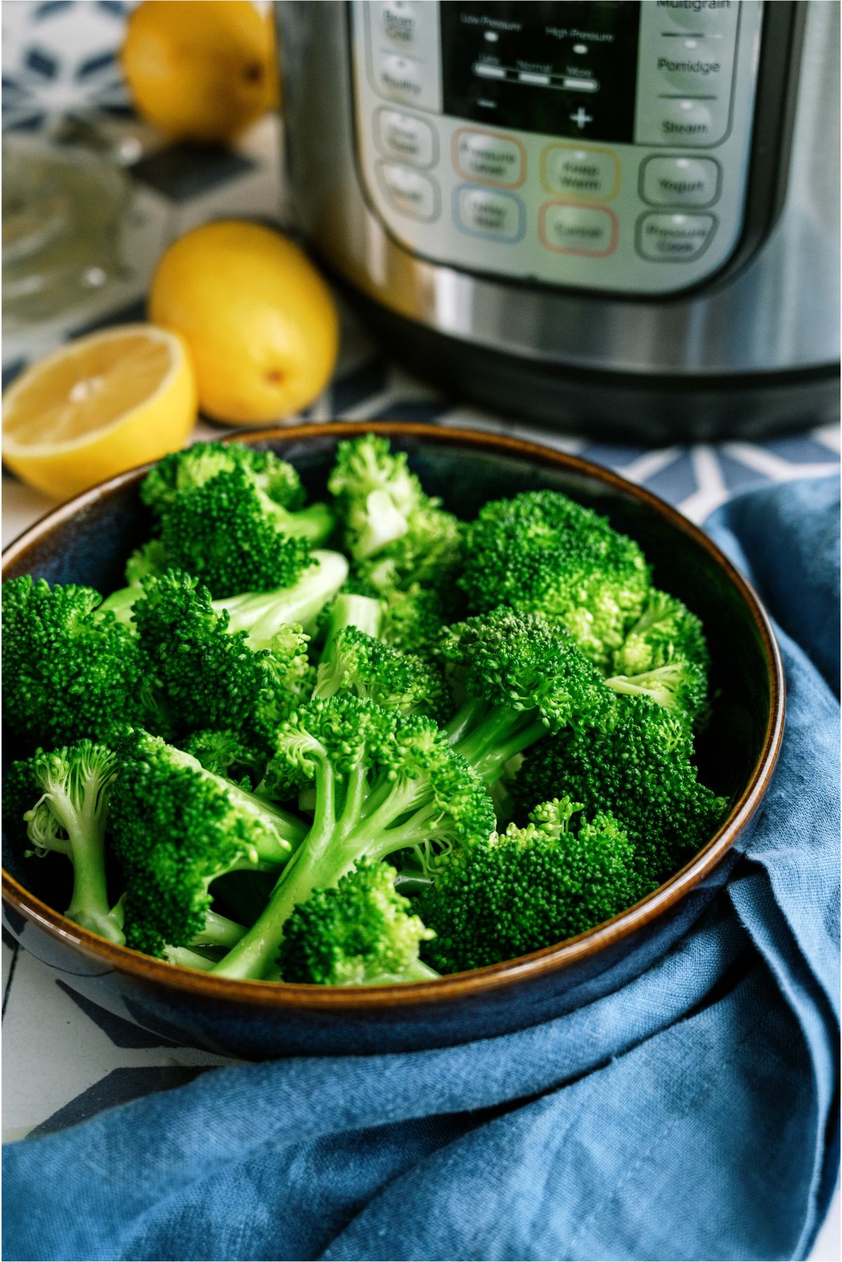 Steamed Broccoli with an Instant Pot in the background