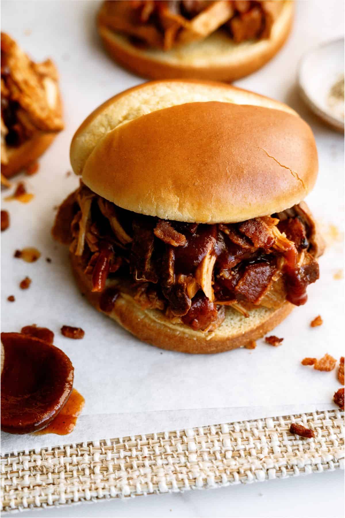 bacon pulled pork sandwich