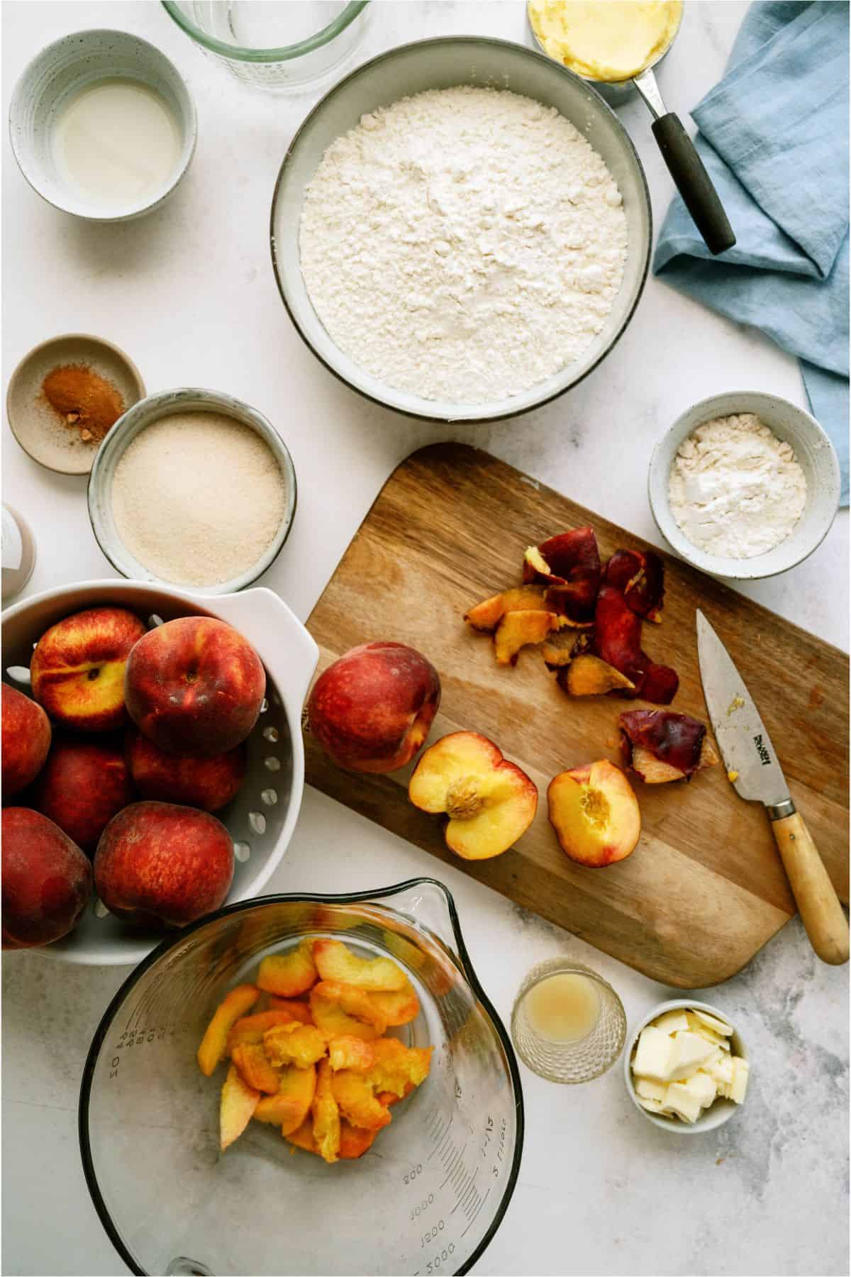 Ingredients needed to make Classic Peach Pie.