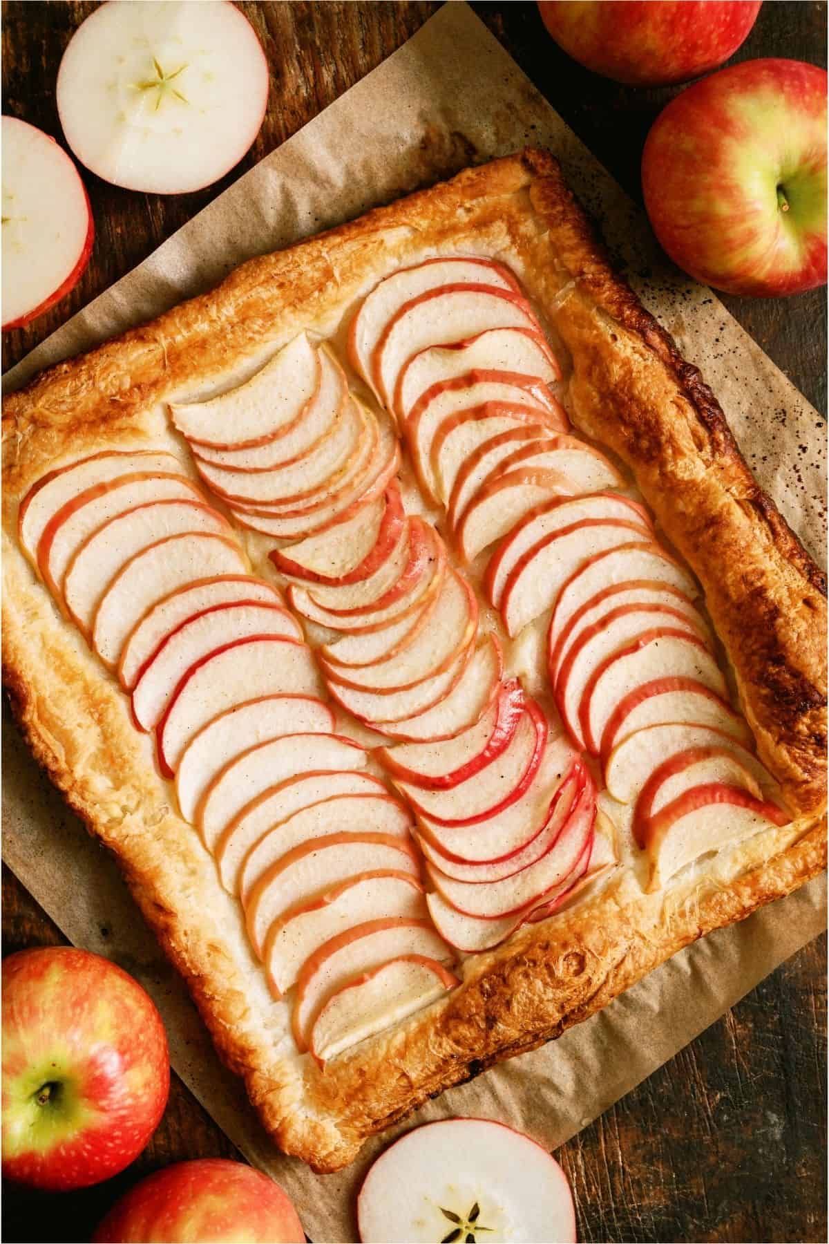 Freshly baked Easy Apple Tart With Puff Pastry.